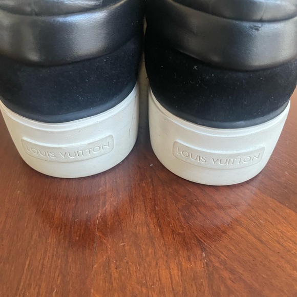 Louis Vuitton Slip on Sneakers - Picture 5 of 6
